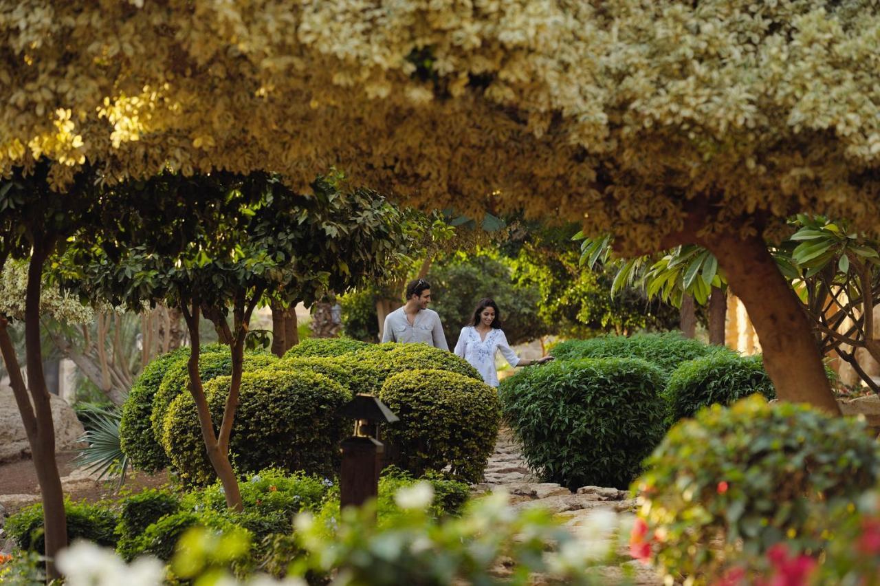 Moevenpick Resort & Spa Dead Sea Sweimeh Exterior photo The gardens of the hotel